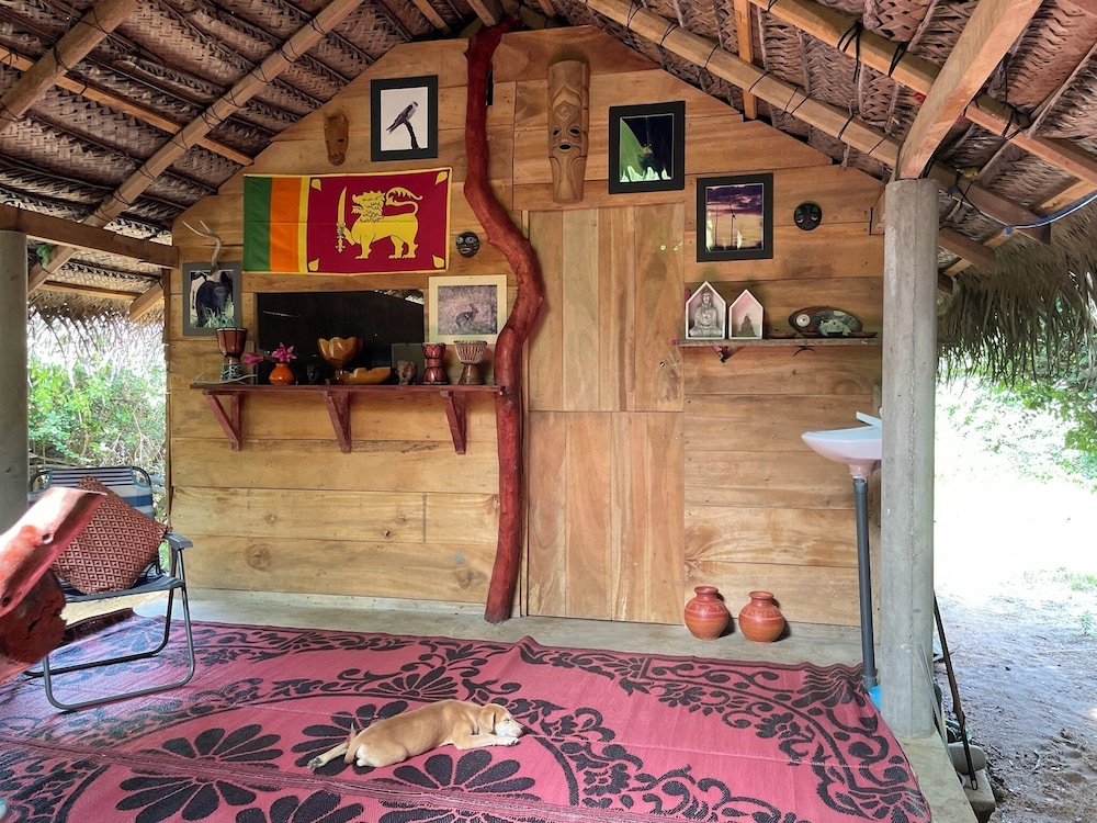 Podi Hoona Yala Safari Camp