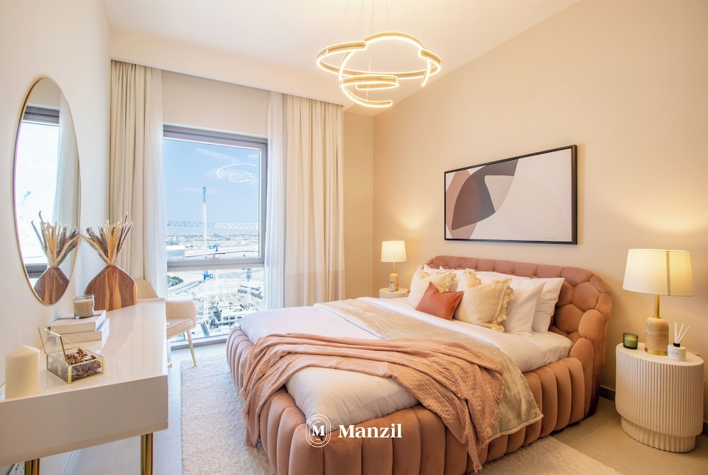 Manzil-1BR with Beach & Marina Access