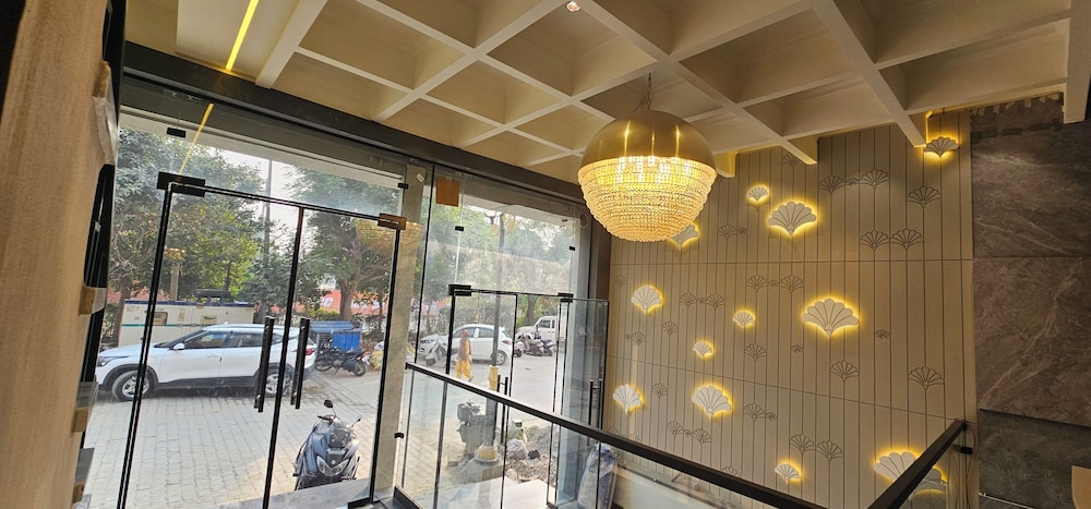 Hotel Sharanga