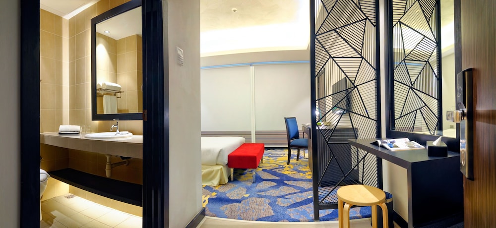 Bespoke Hotel Puchong 38