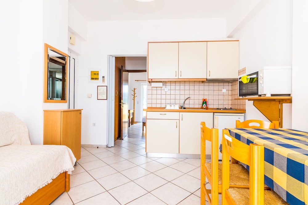 Thalassa Apartments