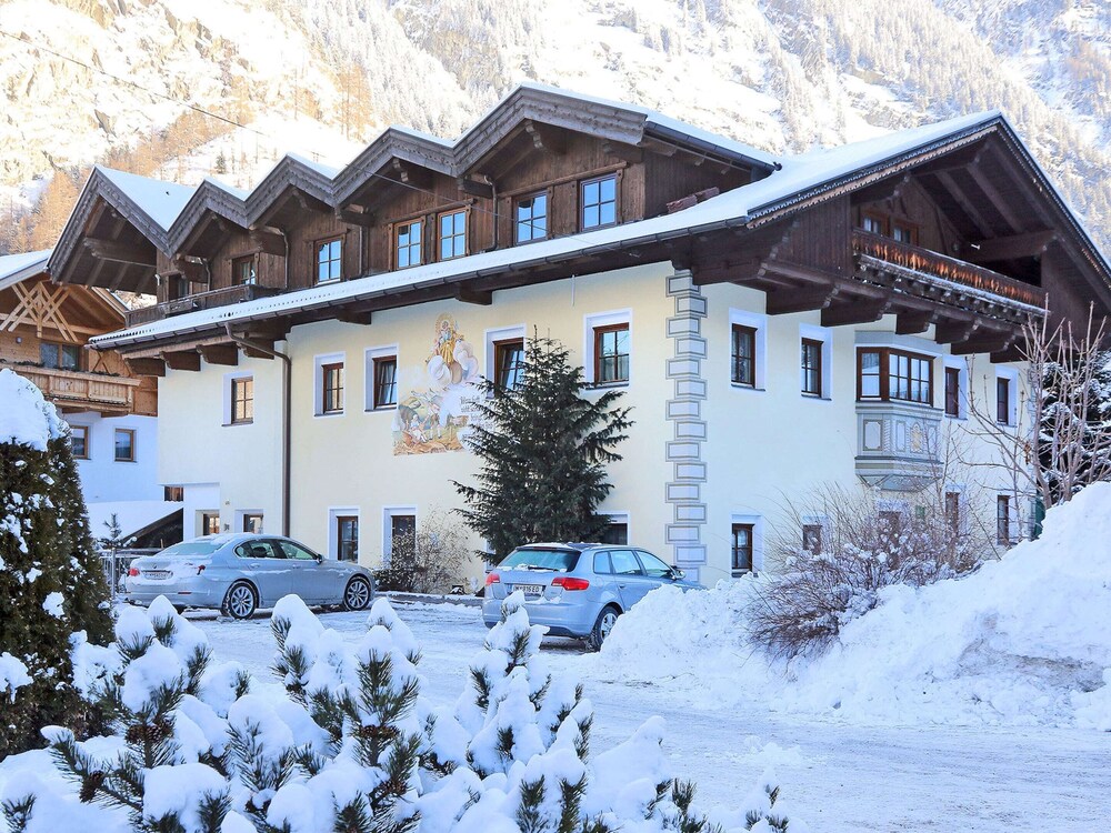 Luxurious Apartment in Langenfeld With Sauna view 2