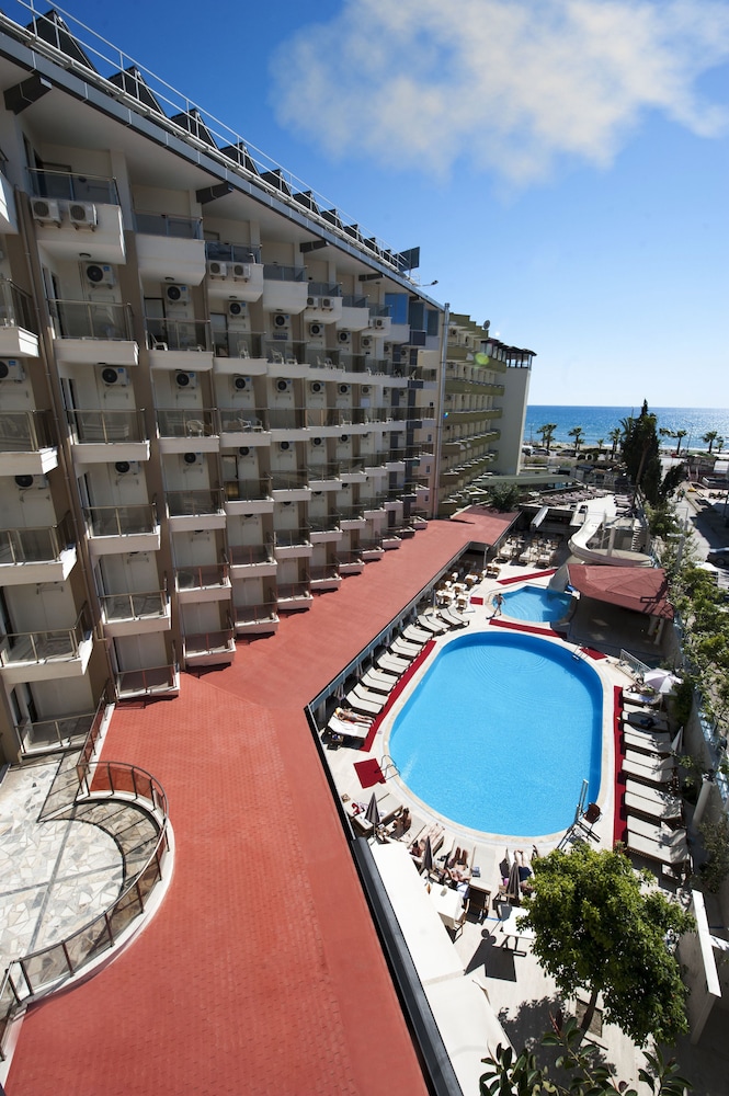 Monte Carlo Hotel - All Inclusive