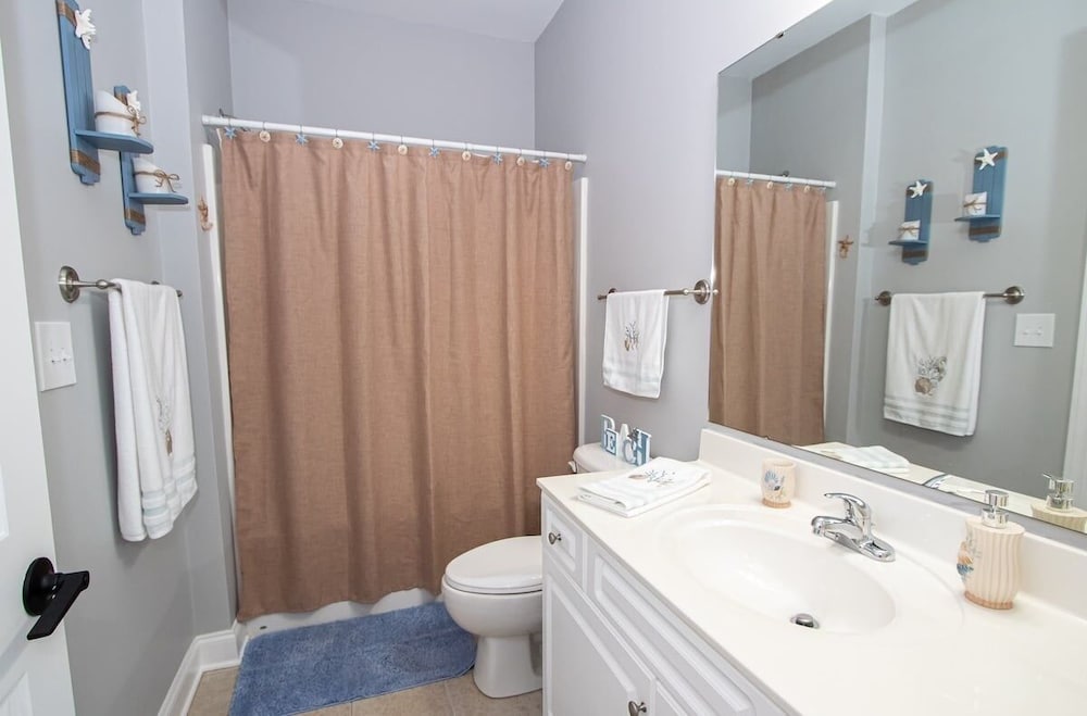 World Tour 104-306a 3 Bedroom Condo