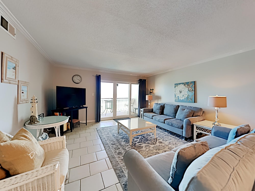 Emerald Isle Fort Walton Beach by Southern Vacation Rentals