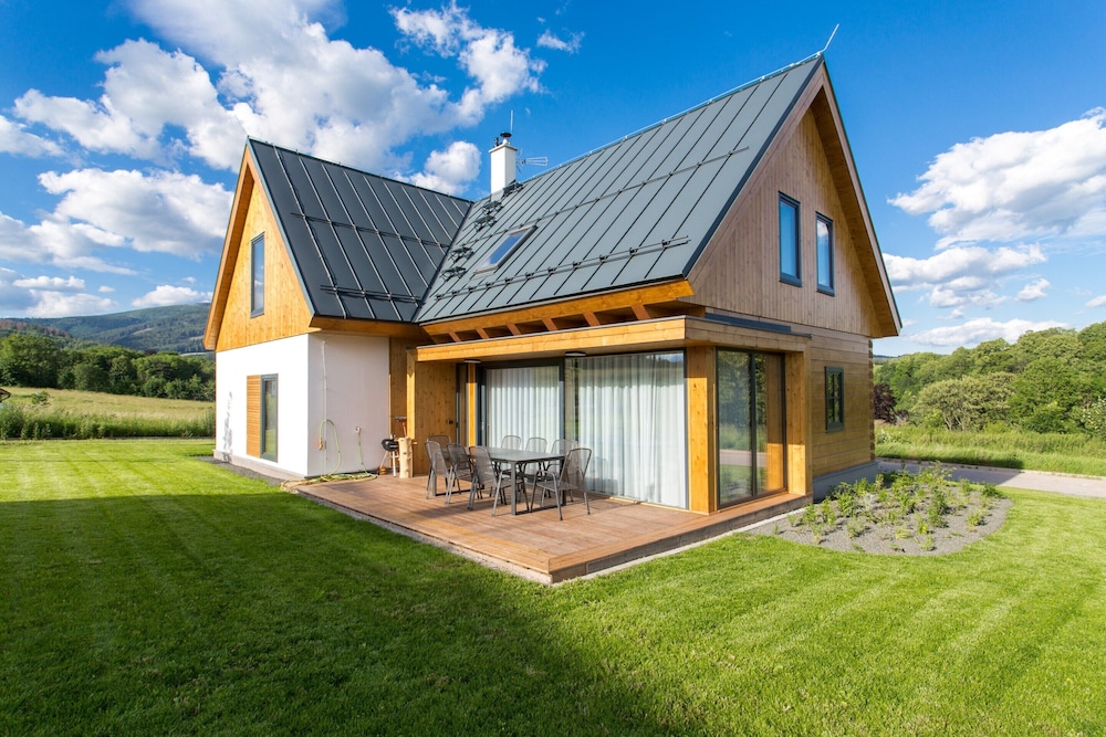 Chalet in Cista Near Ski Slopes