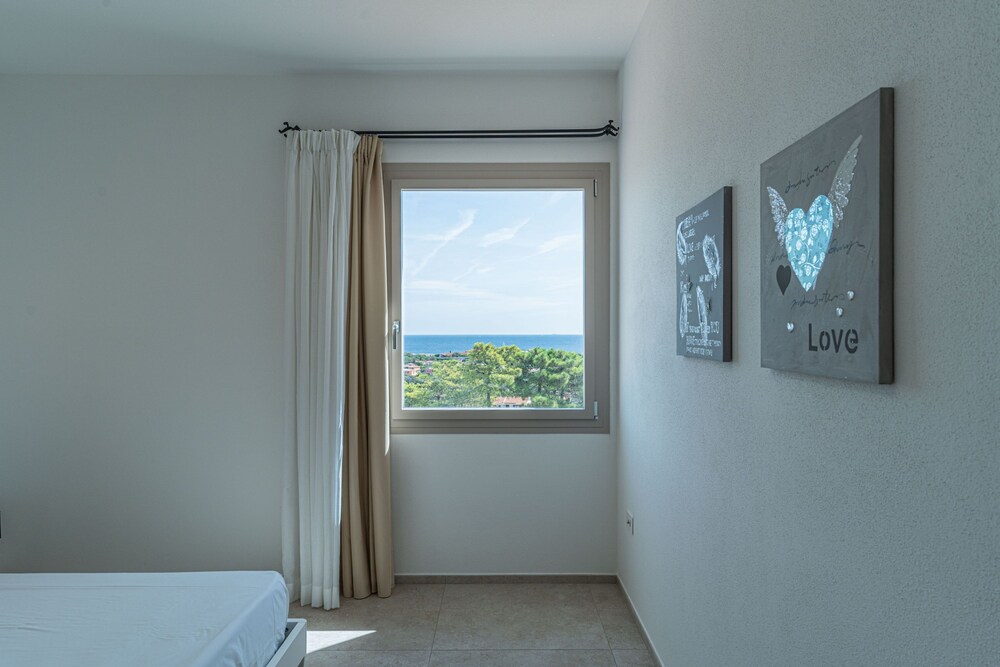 Villa Infinity by Wonderful Italy