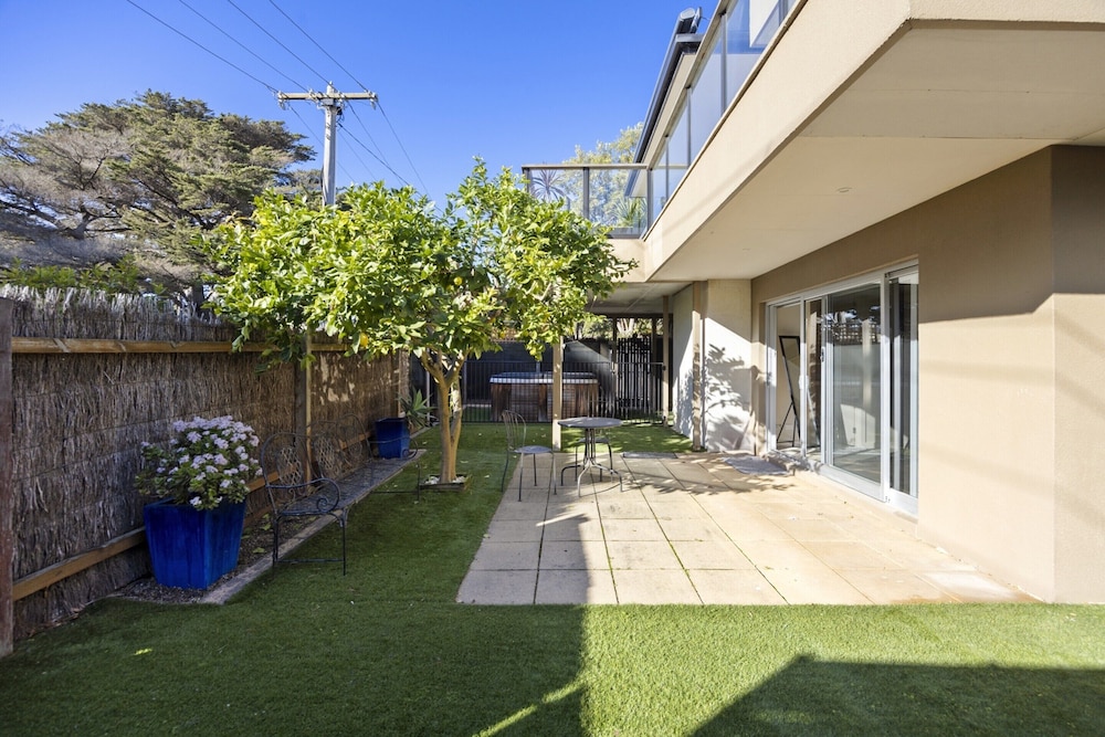 Spacious 3-bed Townhouse Near Dromana Beach