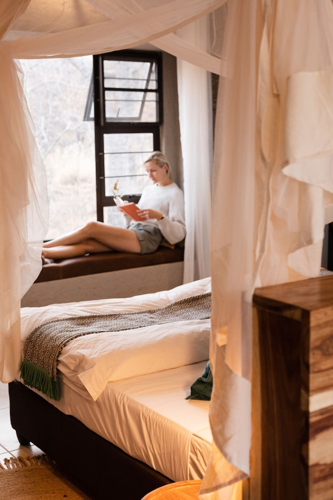Toshari Lodge view 4