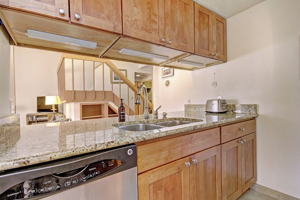 SkyRun - Copper Mountain Resort Vacation Condos