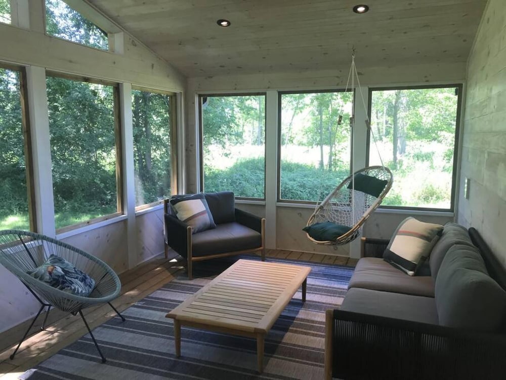 Carson s Creek - Modern Country Escape