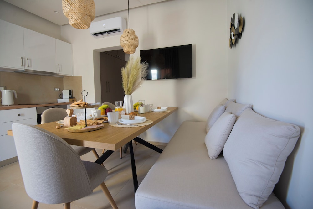 SIDONIA SUITE