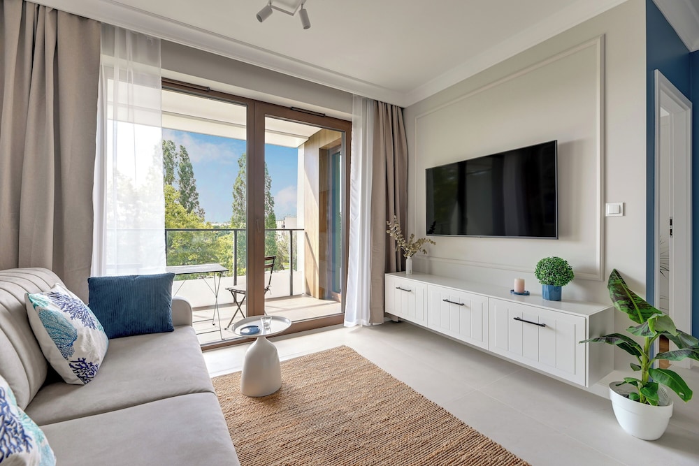 Bulvar Miramar by Lion Apartments