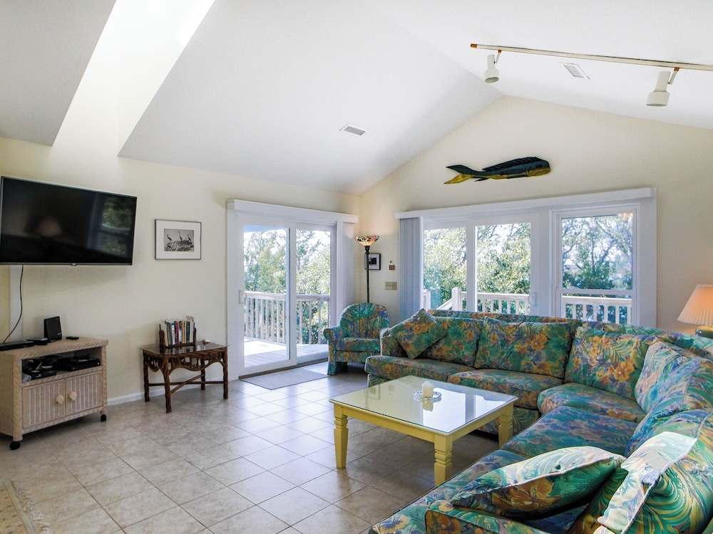 Dock Holliday by Topsail Realty