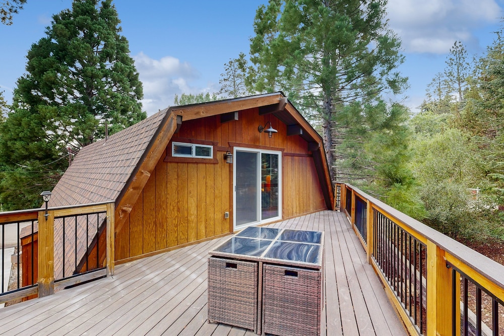 Primrose Cabin #709