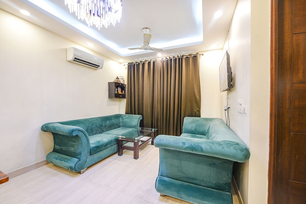 Fabhotel Ak Villa