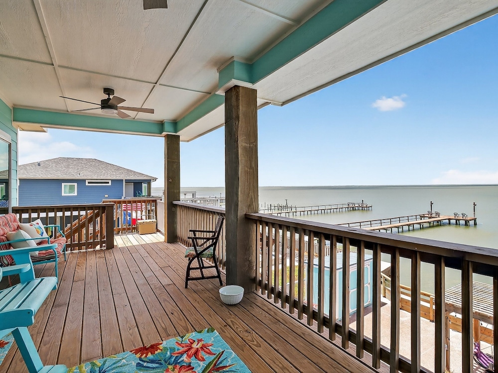 Coastal Vibes Rp230 3 Bedroom Home
