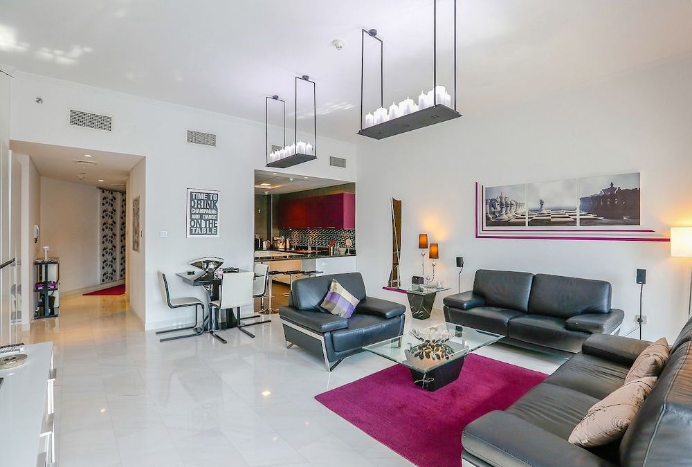 Kennedy Towers - Cayan Tower