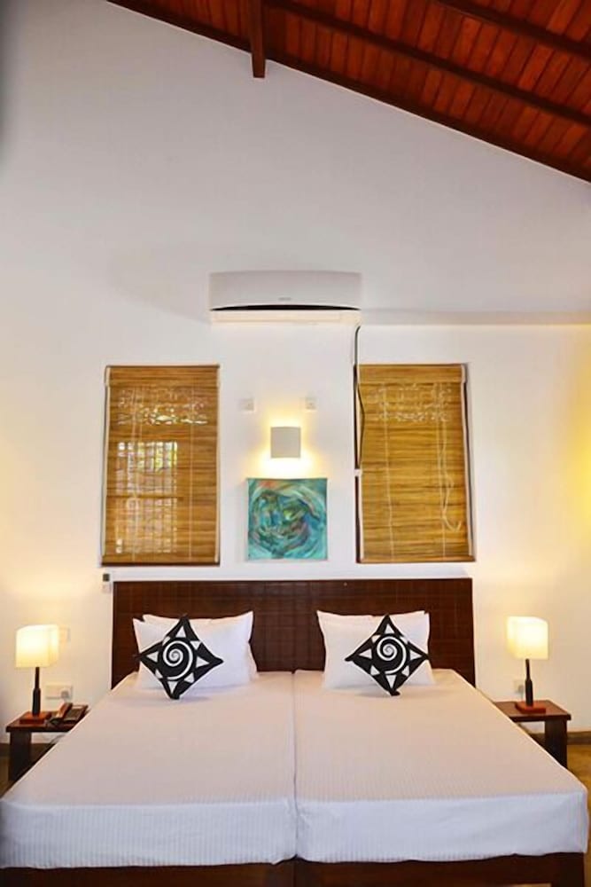 Bloomsbury Holiday Resort & Spa