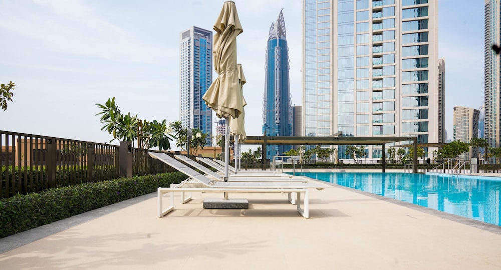 Burj Crown Luxury 2bedroom Balcony & View