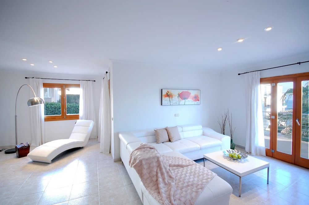 Villa Alcanada