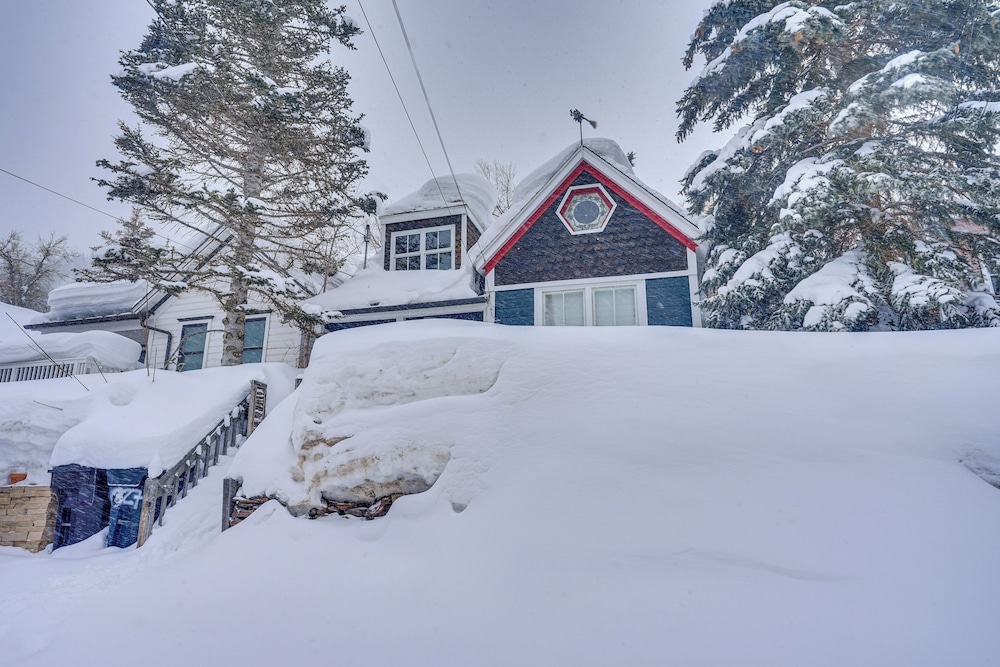 Cozy House: Walk to Park City Mountain Lifts! view 3