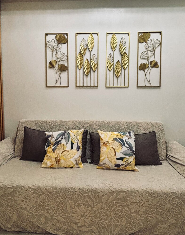 The Elegant City Hideaway