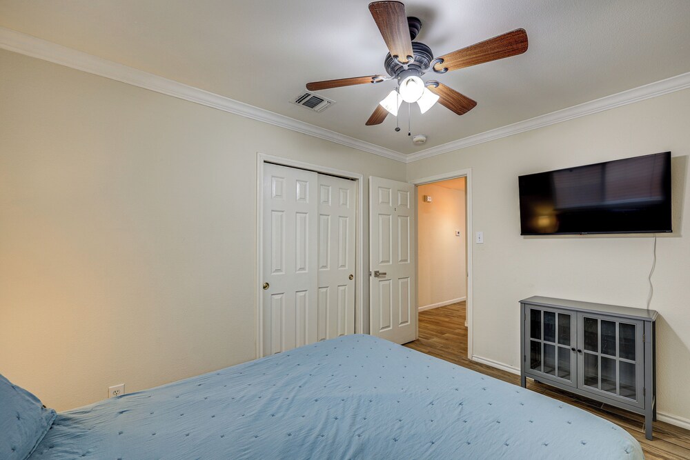 14 Mi to Dtwn San Antonio: Home w/ Pool & Yard