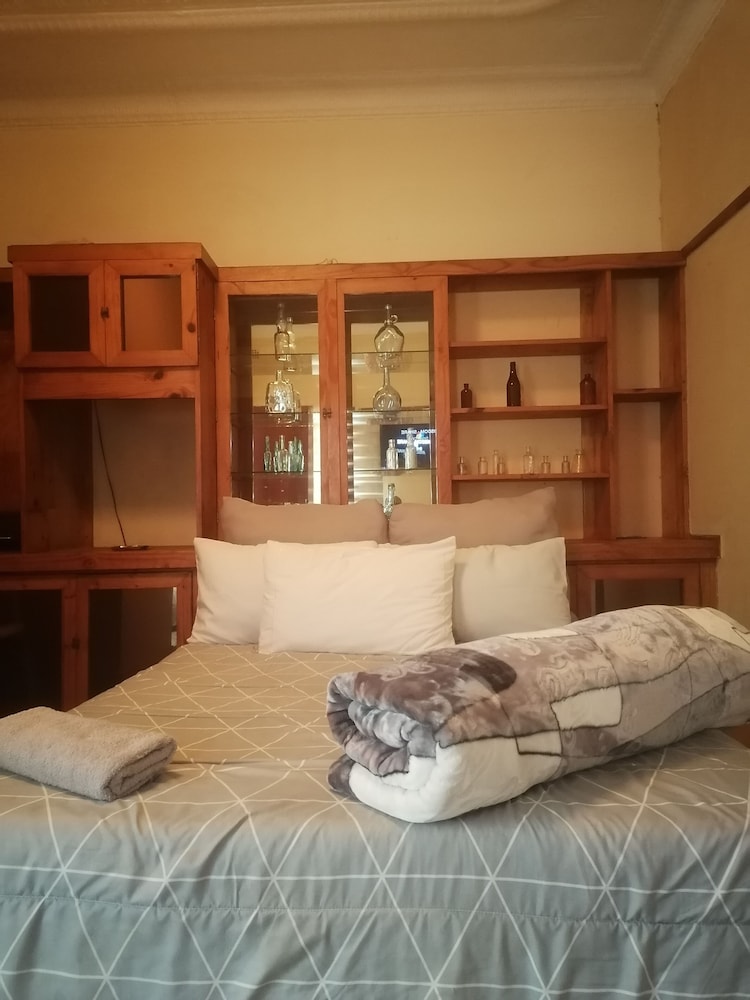 Valleycenter GuestLodge