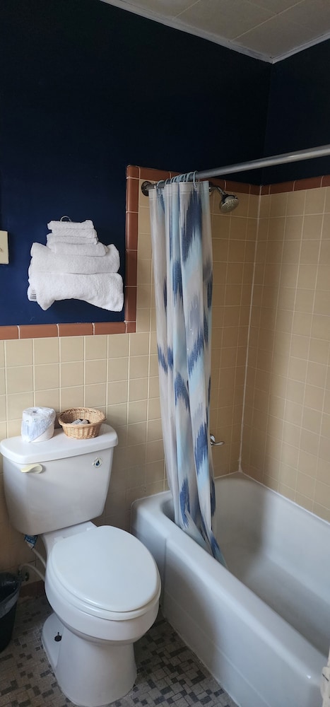 RELAX INN - Property Image 11