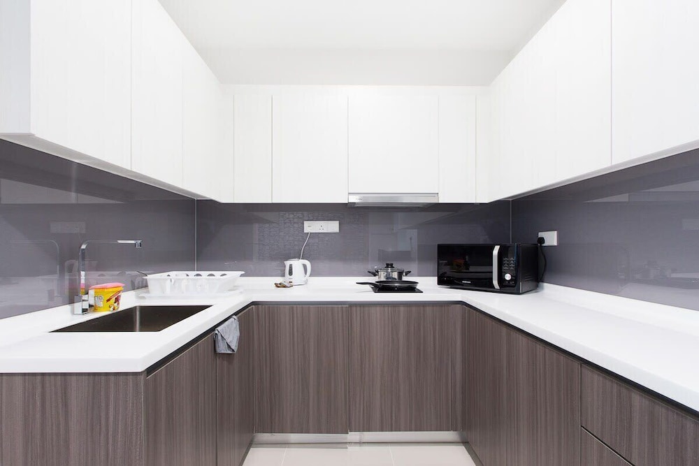 Modern, High Floor Suasana Suites 05 in JB