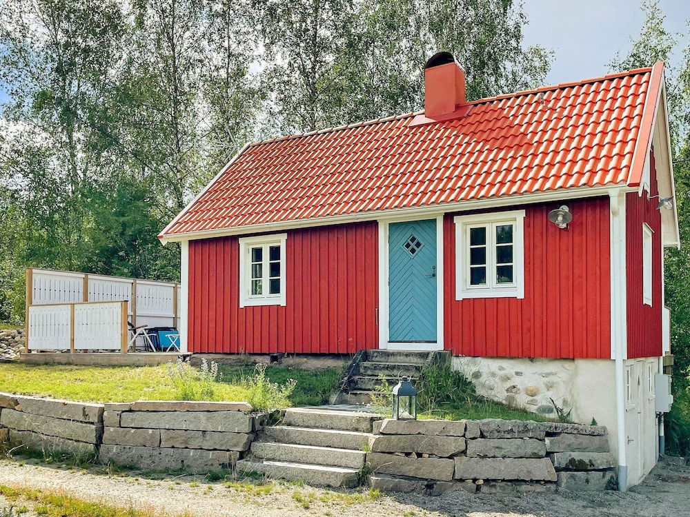4 Person Holiday Home in Haradsback-by Traum