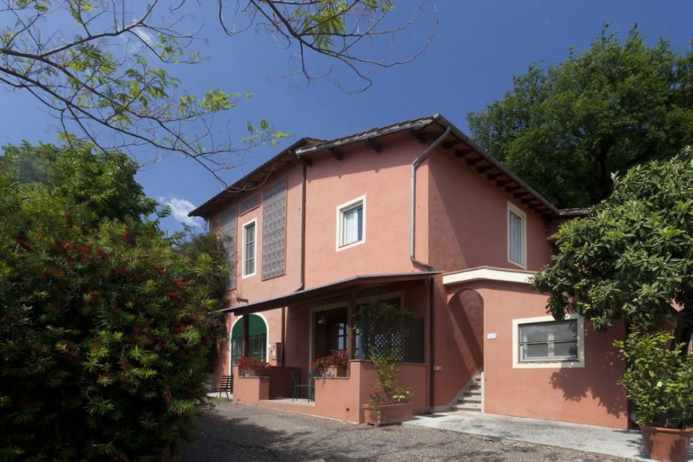 La Casa Rossa