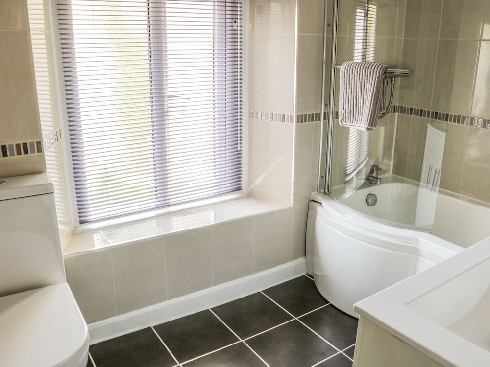 8 Stonegate view 5