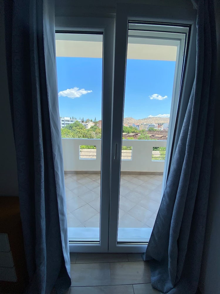 Arethousa City View Gem - Panoramic Views