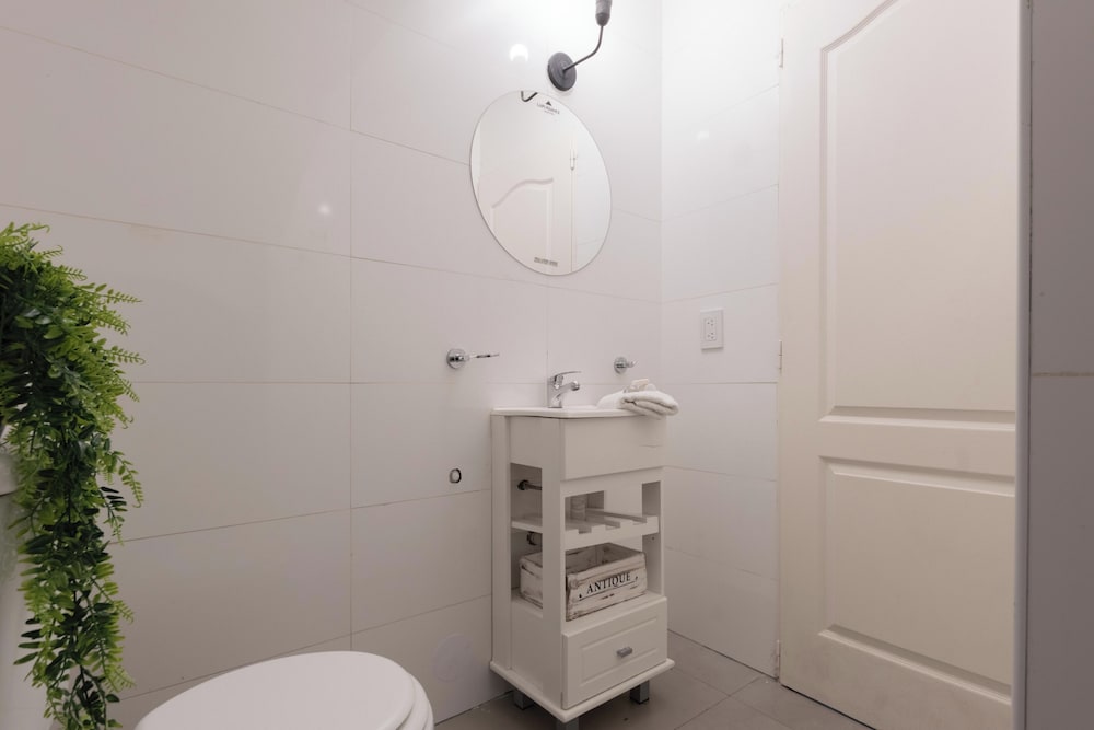 MOT + Villa Thames - Lux House Palermo Soho