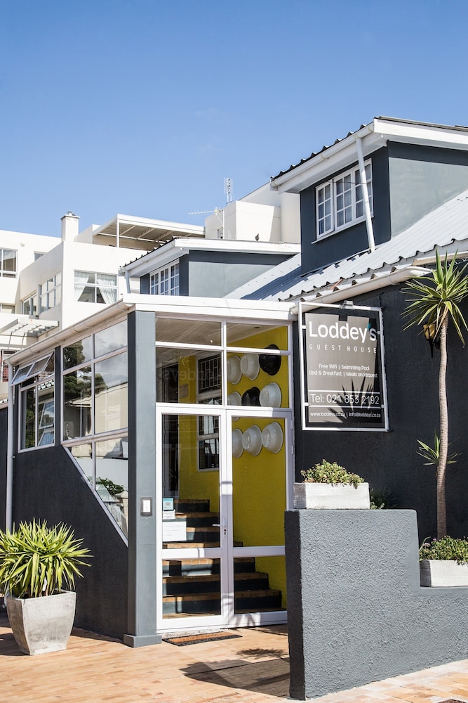 Loddeys Guesthouse
