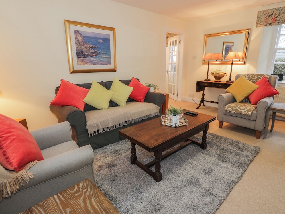 Eagle Glen Cottage