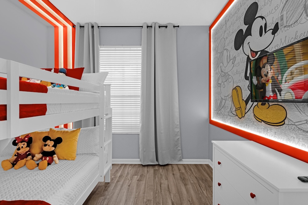 2306 SP - Disney Villa: 2br, Pool, Near Magic!