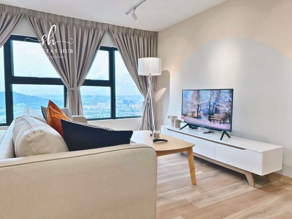 Arte Cheras Luxury Suites