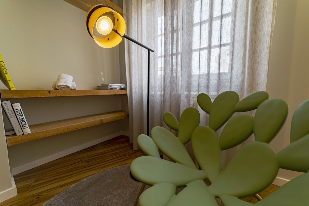 19 Tile Ceramic Concept - by Unlock Hotels