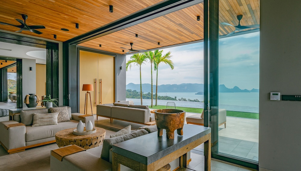 Villa Vista - Ultra-Luxury Private Villa