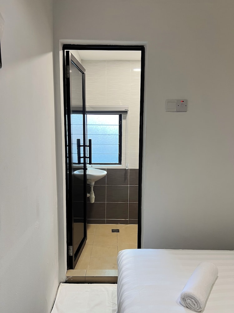 Quee Hotel