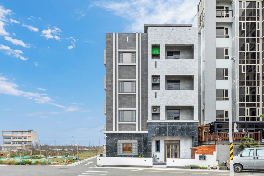 Siricoast House