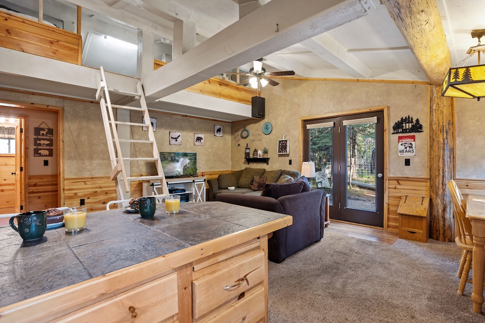 Hayloft Hollow