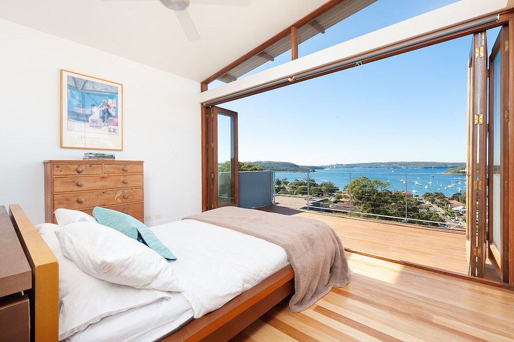 Stunning Architecture Balmoral Views - Image 3