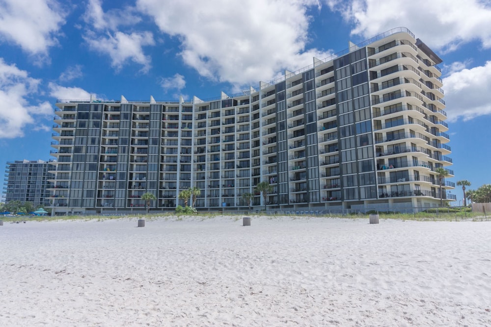 Edgewater Beach & Golf Resort by Panhandle Getaways