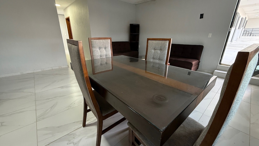 Residencia Gran Coyula Orange 512B
