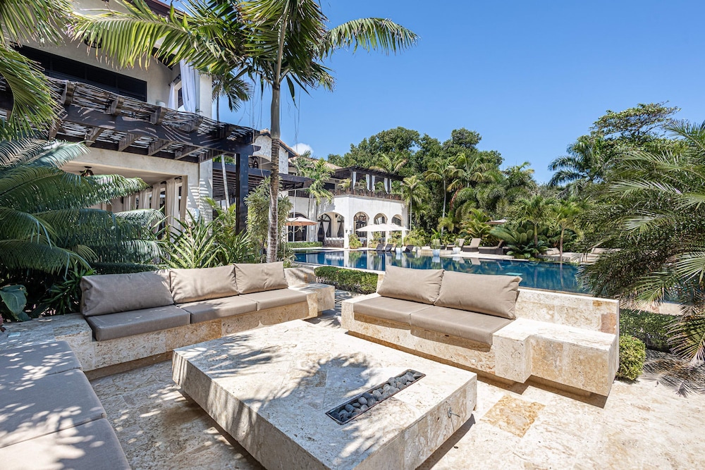 Villa Tres Amarras The Pinnacle of Exclusivity
