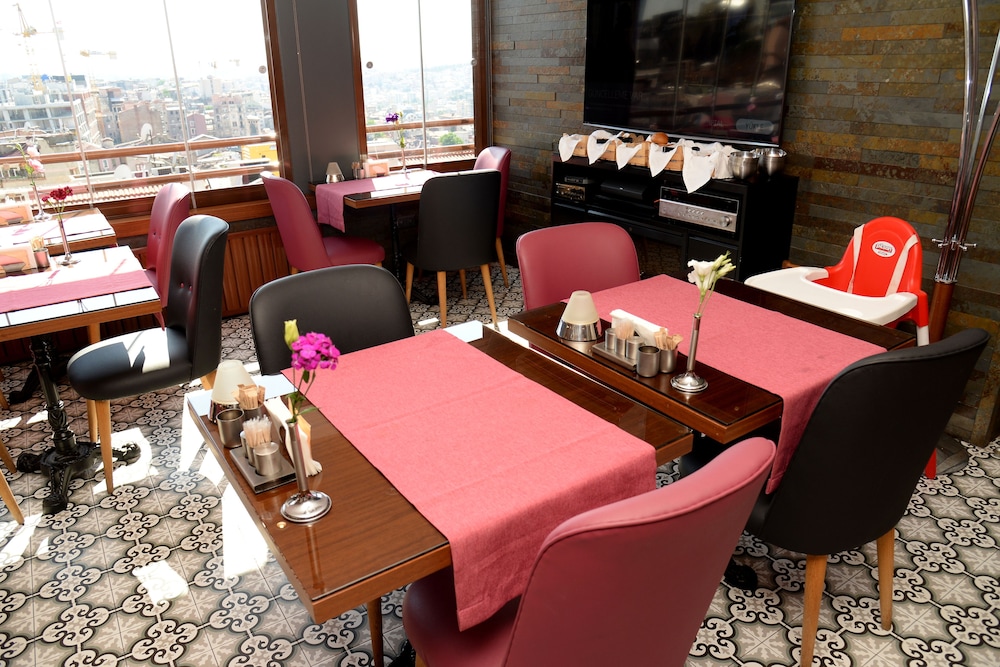 Pera Luna Residence - Özel Sınıf - Image 17